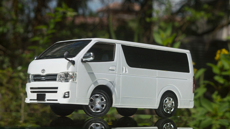 Illustration for article titled Super Saturday - Aoshima Toyota Hiace